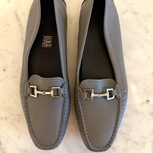 Gucci Gray Leather Loafer/Driving Moc Sz 41